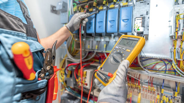 Best 24-Hour Electrician  in Ipswich, SD